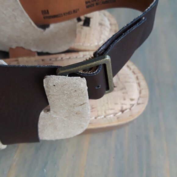 Korks Vegan Skylar Flat Thong Sandal Dark Brown Size 9 - Picture 6 of 12